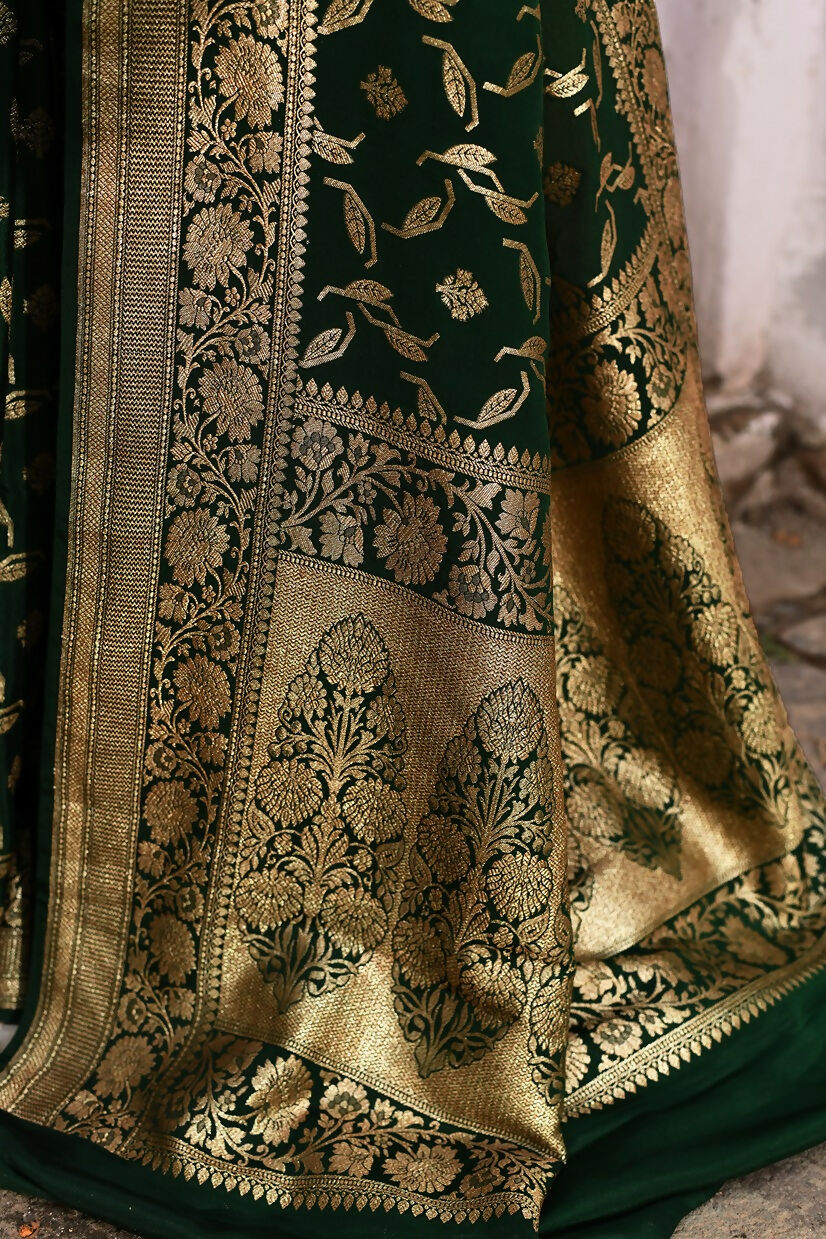 Joban Fashion Emerald Green Crepe Chiffon Pure Handloom Banarasi Silk Saree | Grocsy