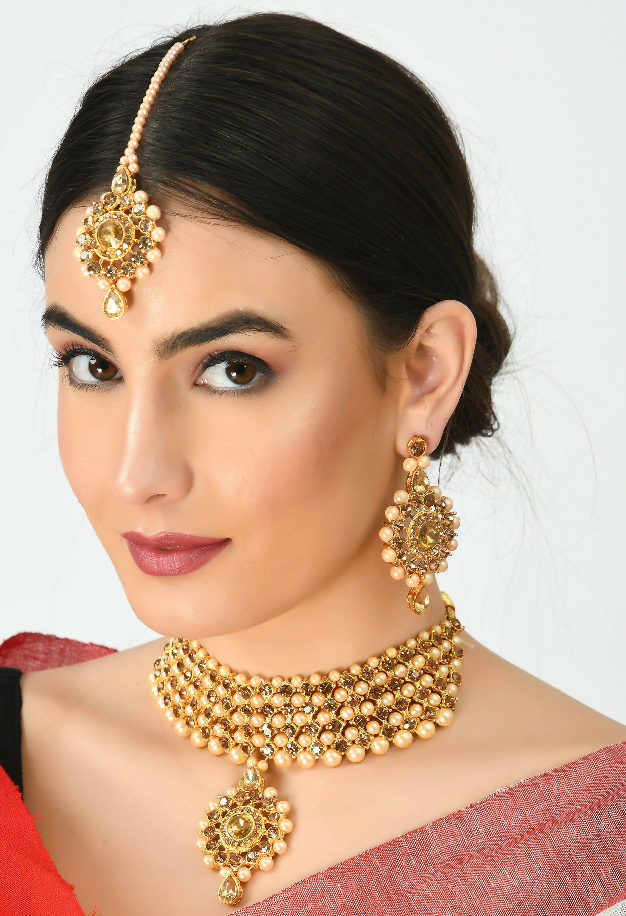 Mominos Fashion Johar Kamal Gold-Polished Brass Finish Kundan/Stone Choker For Women (Golden) | Grocsy
