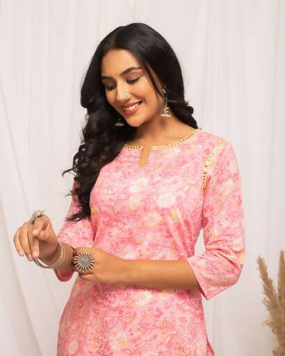 FIORRA Women's Floral Printed Peach Cotton Straight Kurta | Grocsy