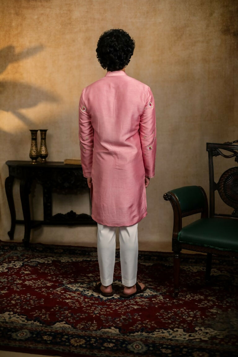 Falling Raw Silk Pink Gulab Pakshi Kurta Set By Hilo Design | Grocsy
