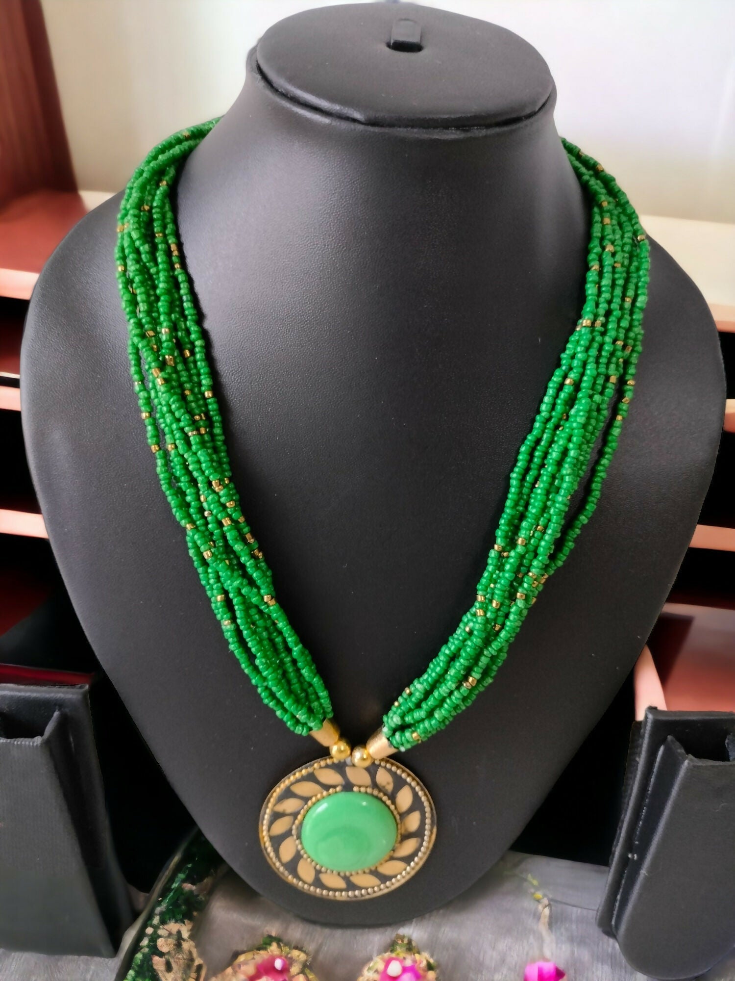 Inhanns Everyday Statement Beaded Pendant Necklace - Green | Grocsy