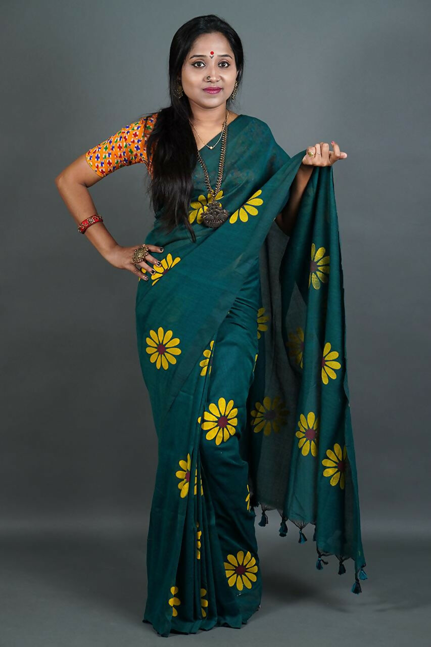 Exclusive Collection Green Pure Cotton Saree With Sunflower Design | Grocsy