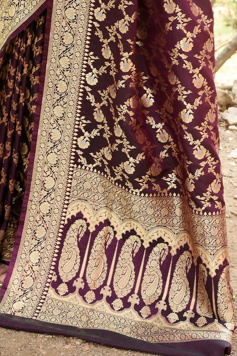 Joban Fashion Plum Purple Banarasi Soft Pure Handloom Banarasi Silk Saree | Grocsy