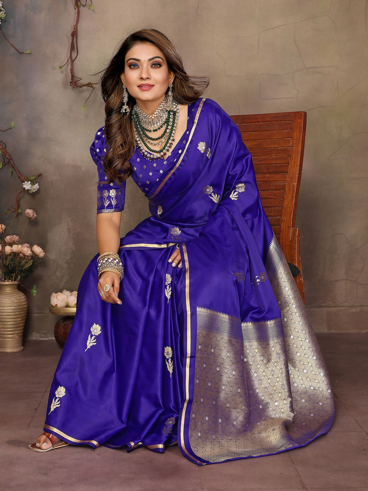 Joban Fashion Indigo Blue Floral & Botanical Motifs Satin Silk Banarasi Silk Saree | Grocsy