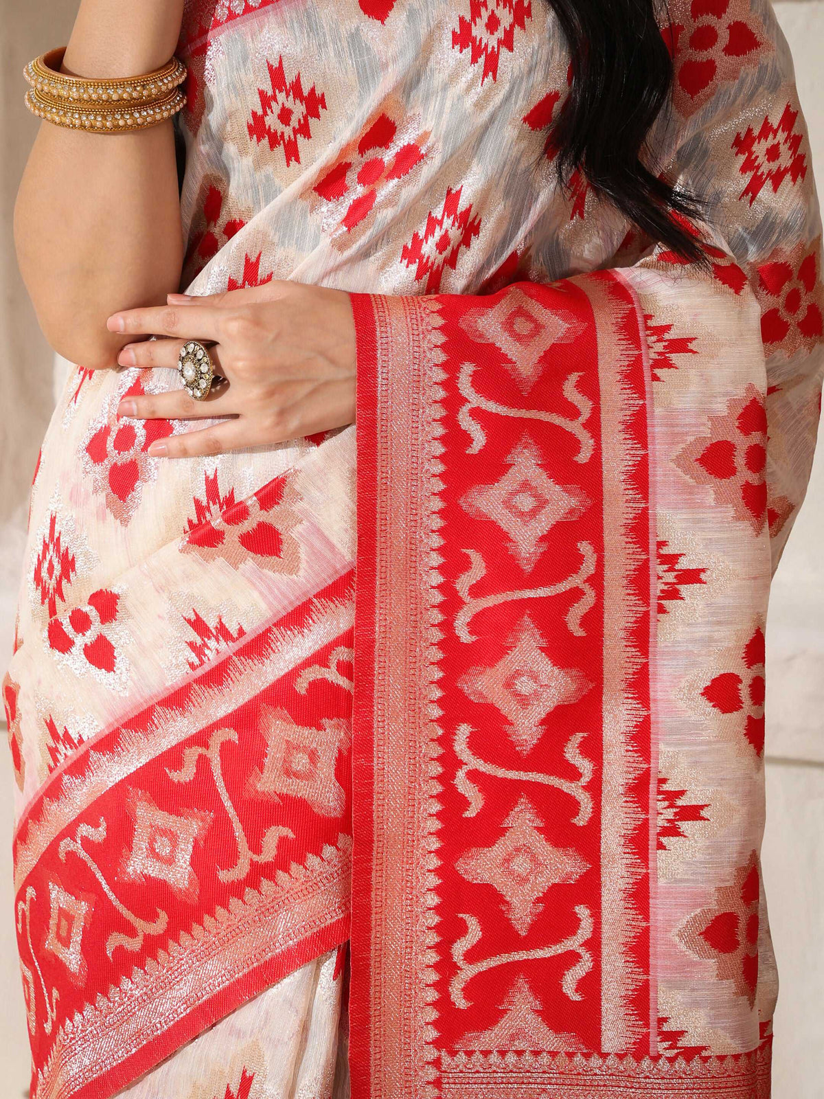 Shree Shyam Fashion Linen Cotton Red & White Saree | Grocsy