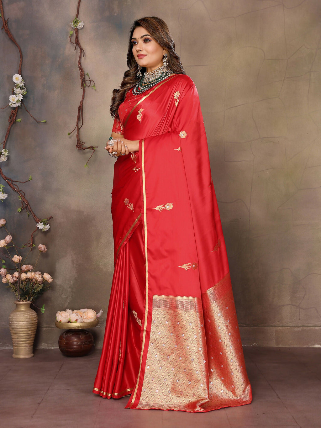 Joban Fashion Red Floral & Botanical Motifs Satin Silk Banarasi Silk Saree | Grocsy