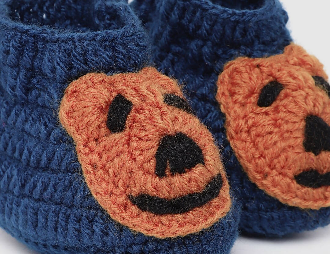 Chutput Kids Woollen Hand Knitted Bear Detailed Booties - Blue | Grocsy