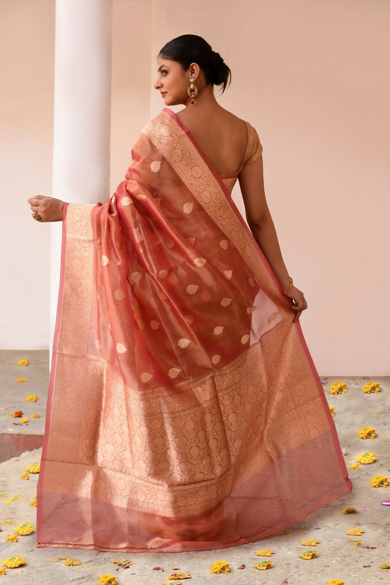 Joban Fashion Rose Gold Banarasi Tissue Pure Handloom Banarasi Silk Saree | Grocsy