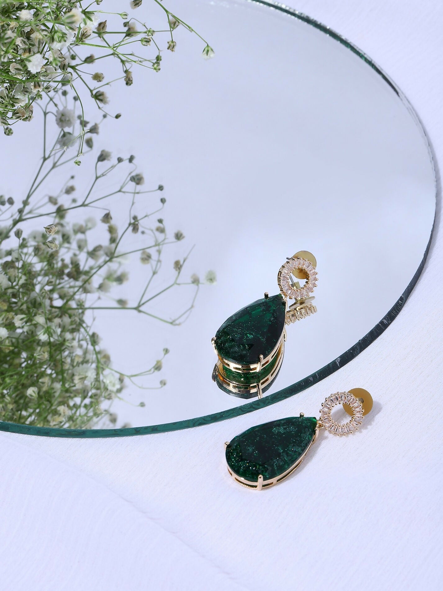 Green Druzy Quartz Earrings- Ruby Raang | Grocsy