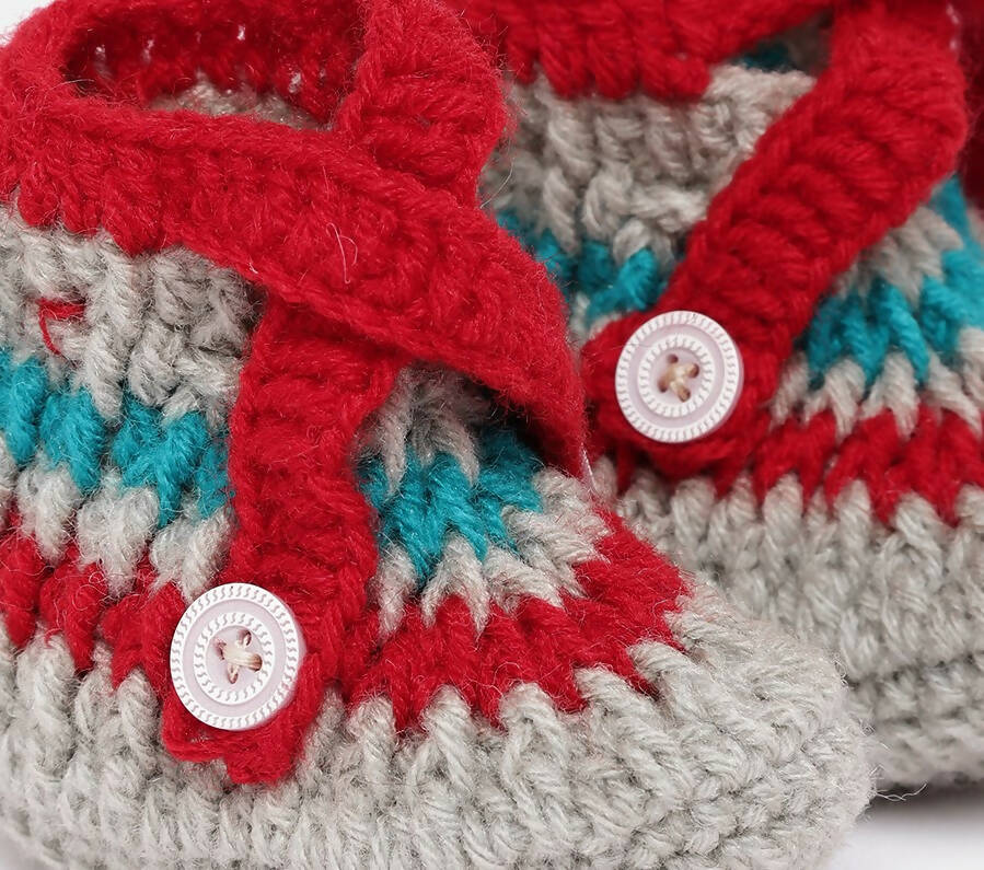 Chutput Kids Woollen Hand Knitted Self Desgin Detailed Booties - Grey | Grocsy