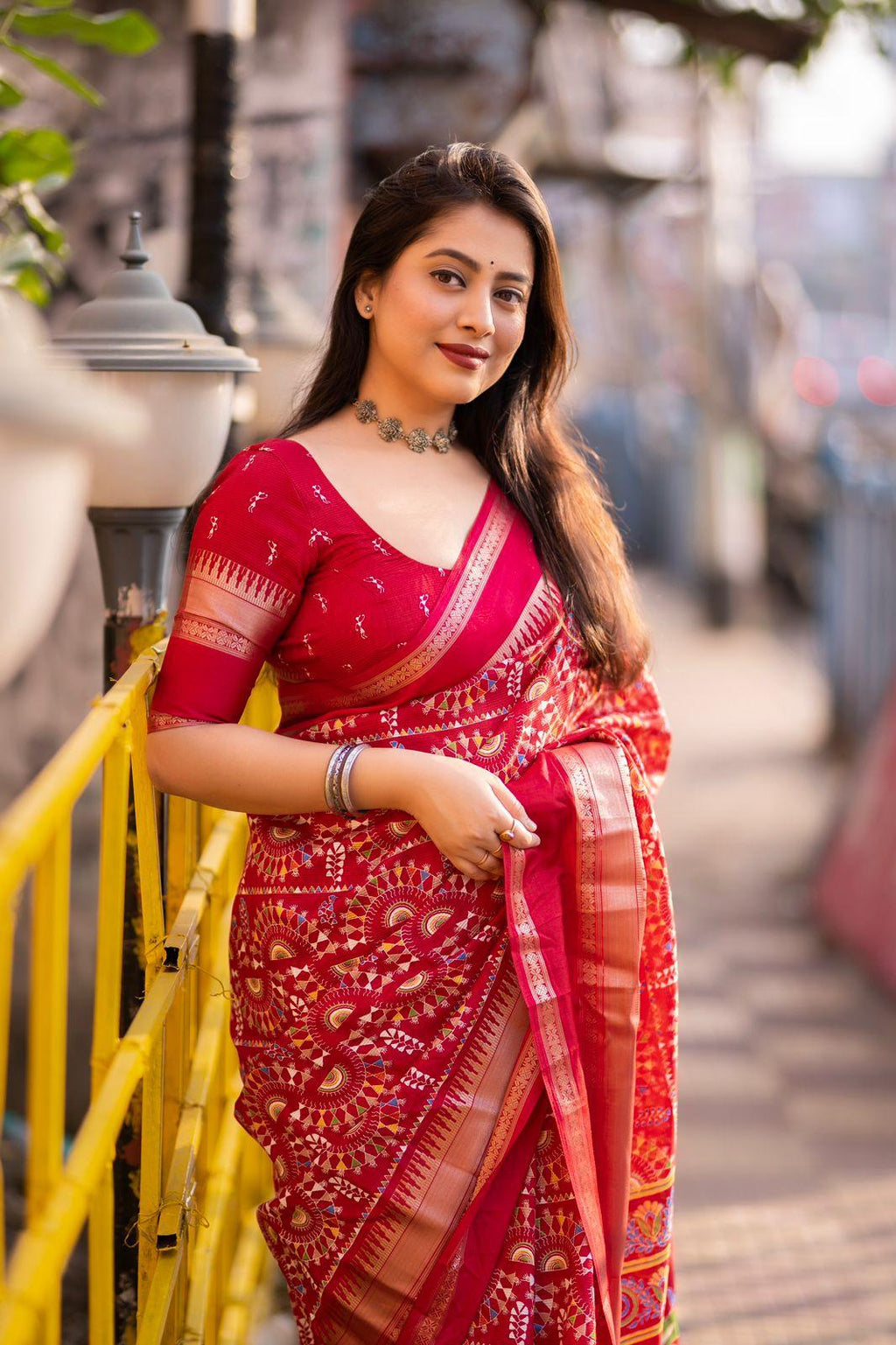 Red Cotton Blend Ethnic Motifs Saree with Unstitched Blouse - A2M | Grocsy