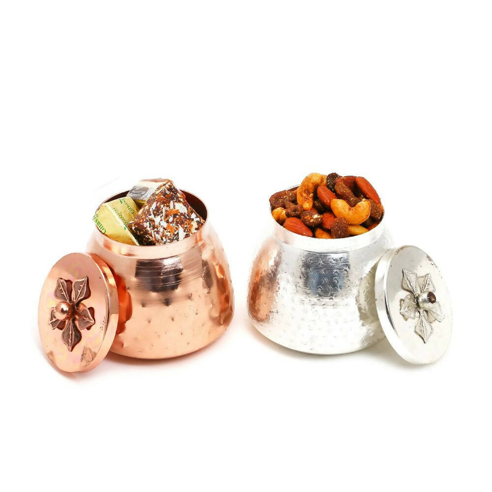 Ghasitaram Metal Barni Of Assorted Bites And Mix Dryfruits | Grocsy