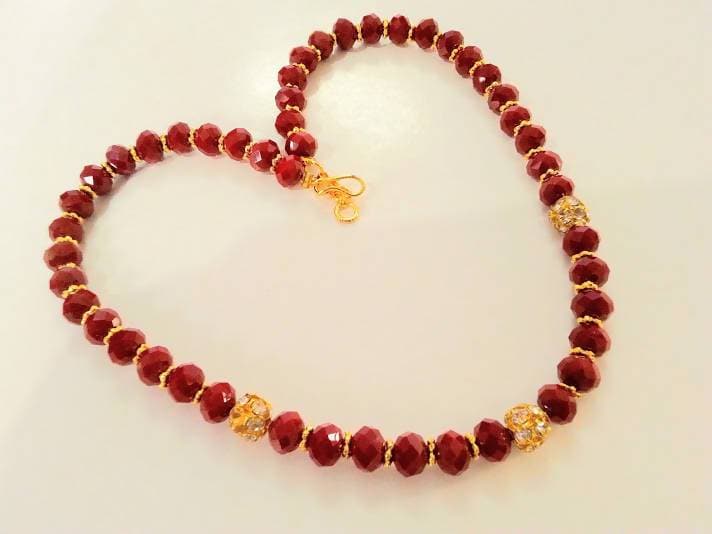 Cute Beaded Necklace | Grocsy