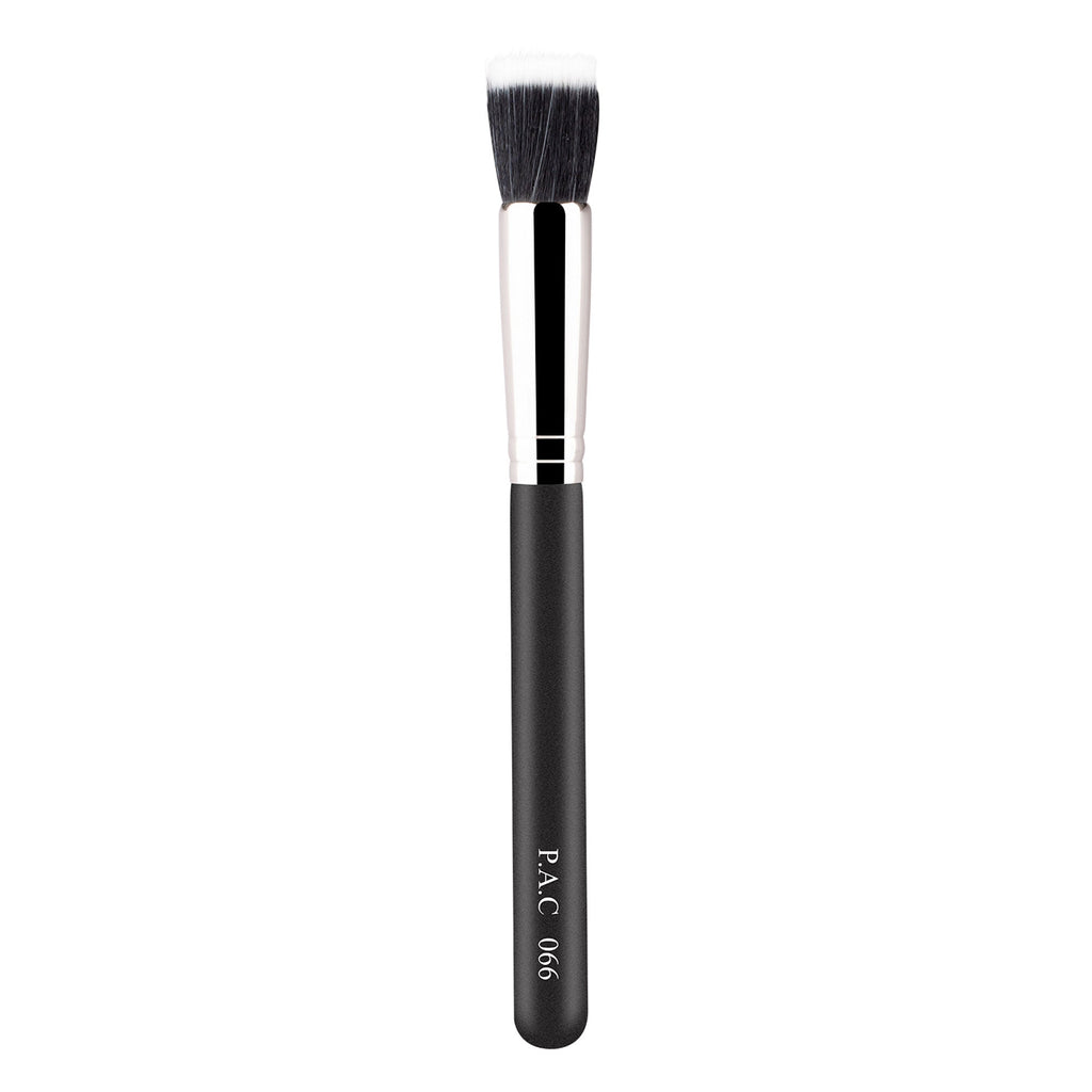 PAC Studio Foundation Blending Brush 066 | Grocsy