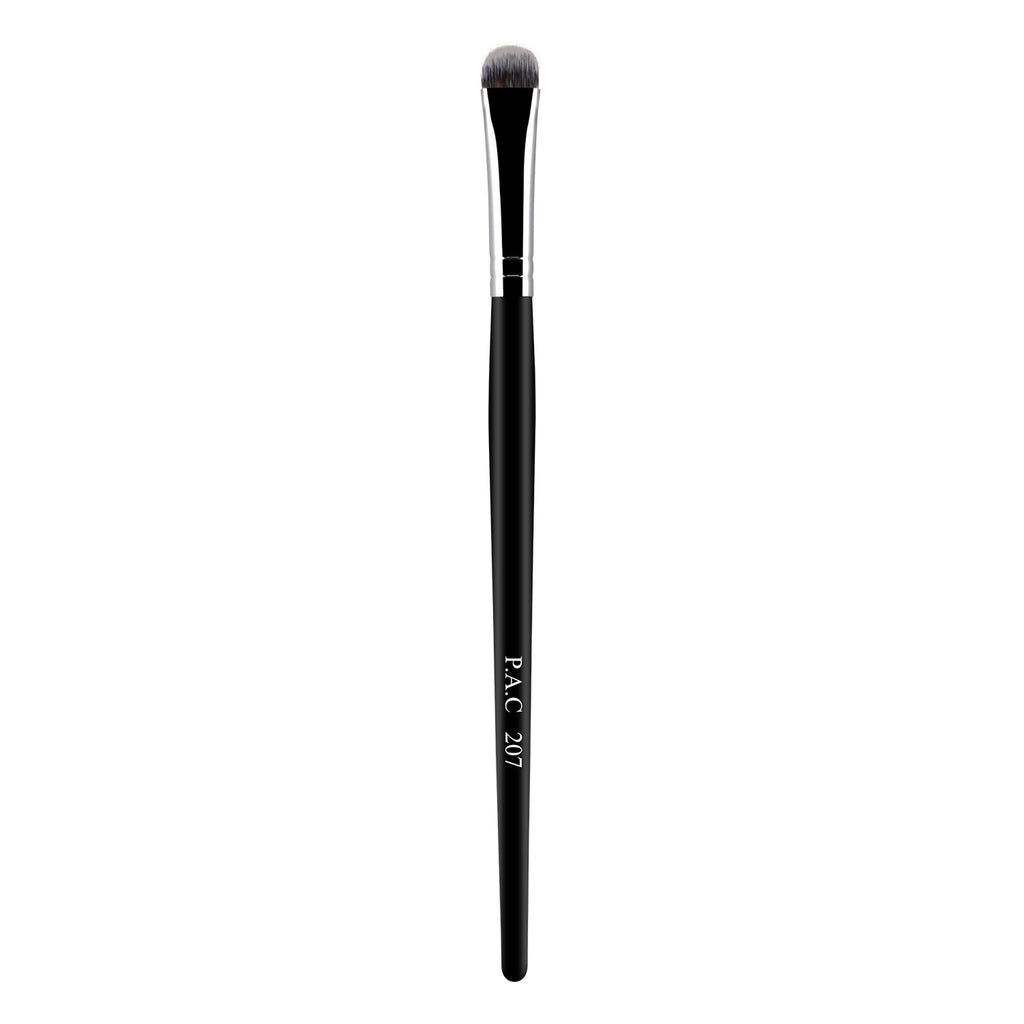 PAC Studio Eyeshadow Brush - 207 | Grocsy