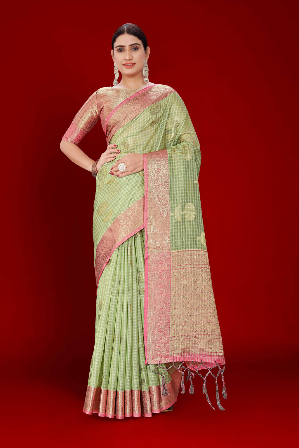 Green Soft Organza Woven Design Saree With Unstitched Blouse Piece - Zaara | Grocsy