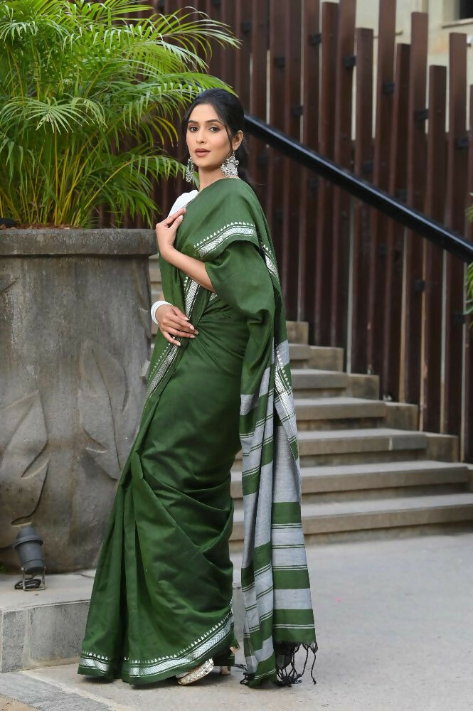 Beatitude Green Cotton Handloom Saree | Grocsy