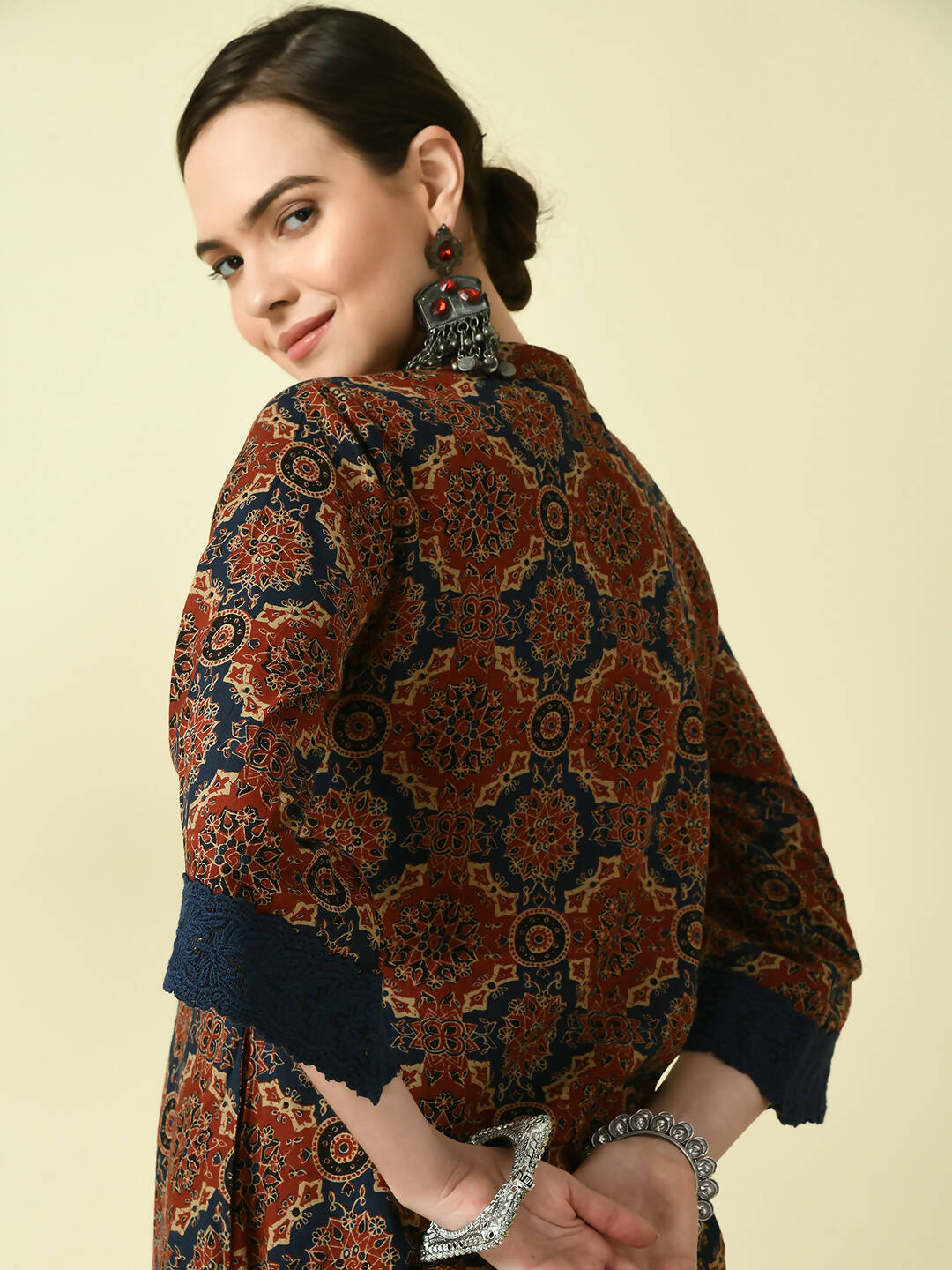 Myshka Women's Multi A-Line Kurta & Trousers | Grocsy