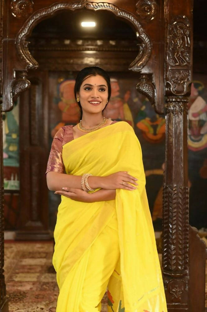 Very Much Indian Handloom Pure Cotton Paithani-Lime Yellow | Grocsy