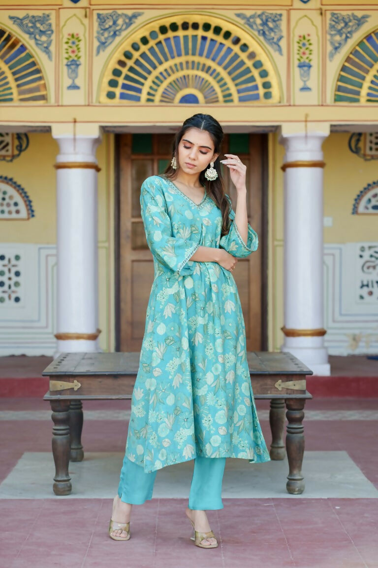 Vaasva Women Aqua Muslin Pleated Kurta & Pant Clothing Set | Grocsy