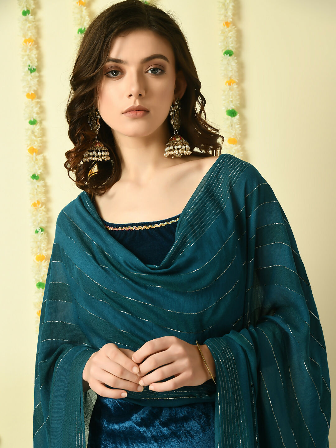Myshka Women's Teal Velvet Kurti & Sharara With Dupatta Party Sets | Grocsy