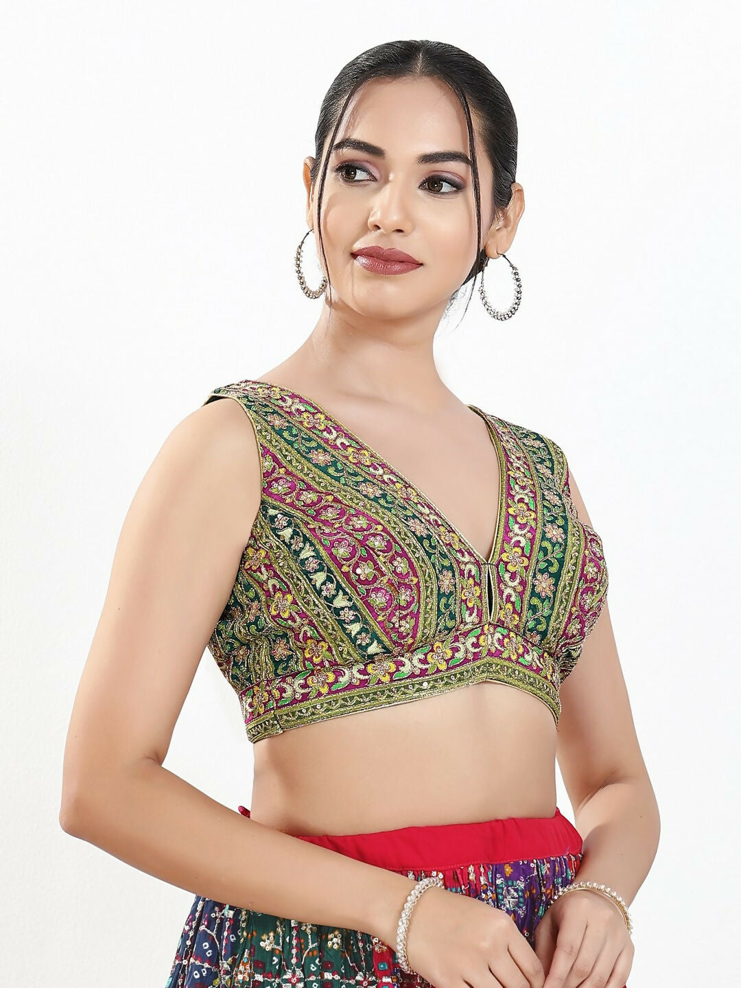 Joban Fashion Green Multi Georgette Padded Blouse With V Neck Sleeveless | Grocsy