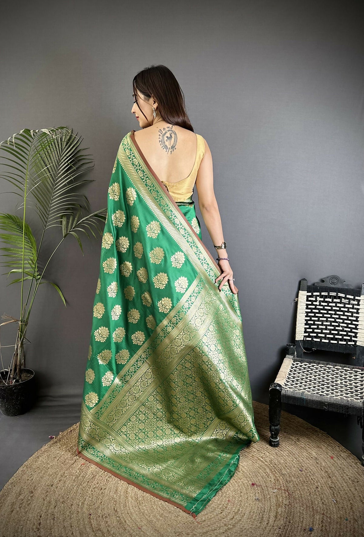 Joban Fashion Green Ethnic Floral Motifs Soft Lichi Silk Banarasi Saree | Grocsy