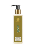 Forest Essentials Travel Size Silkening Shower Wash Oudh & Green Tea | Grocsy