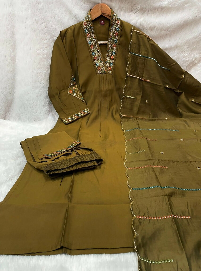 Teeya Creation Mehendi Green Embroidered Kurta Pant Set With Dupatta | Grocsy