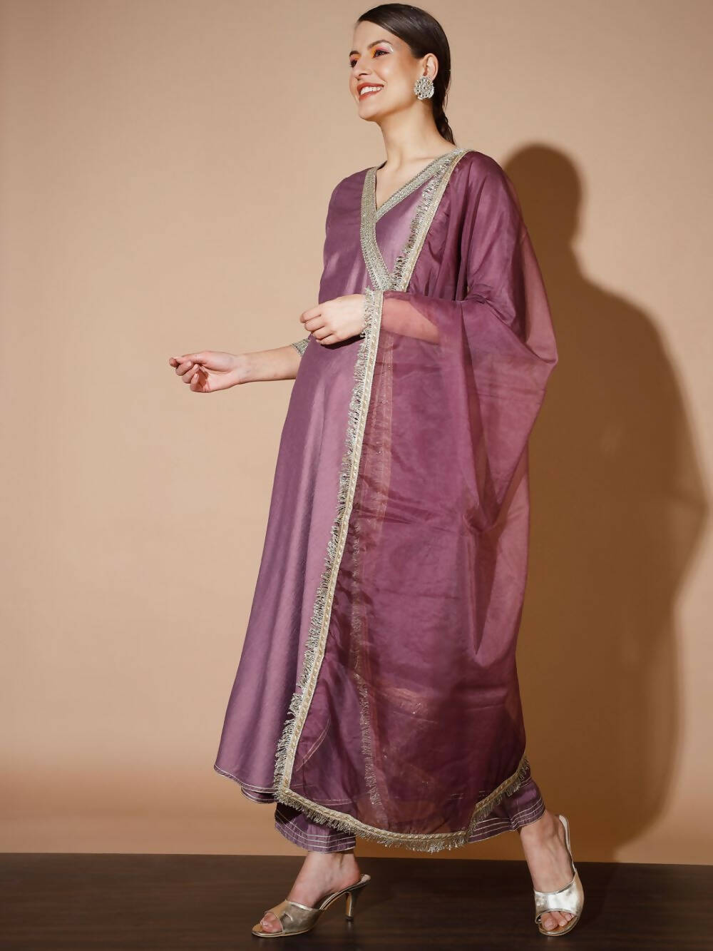 Myshka Women Mauve Solid Kurta & Palazzos With Dupatta | Grocsy
