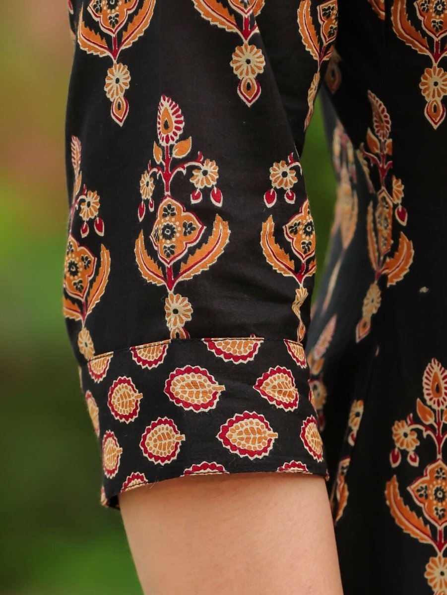 Aramya Straight Soft Cotton Floral Print Women's Kurta - Black | Grocsy