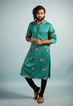Green Embroidered Kurta by Hilo Design | Grocsy
