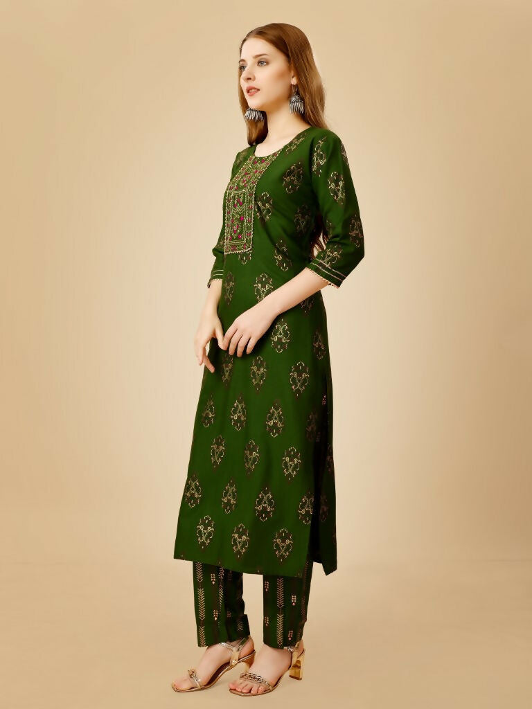 Jyoti Fashion Women's Green Viscose Rayon Embroidered Kurta Pant Set | Grocsy