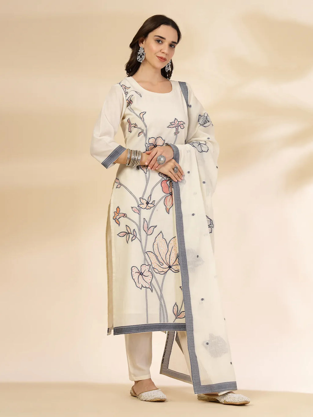 Yufta Off White Handloom Cotton Jacquard Kurta Set With Pant & Dupatta | Grocsy
