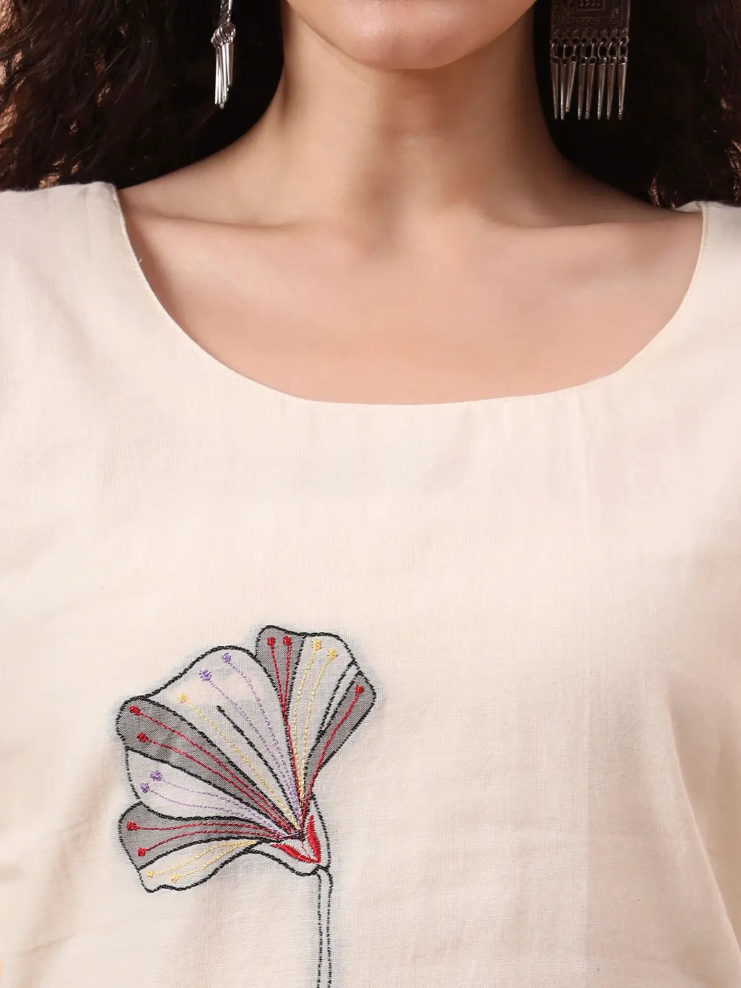 Yufta Off-White Handloom Cotton Weaved Kurta Dupatta Pant Set With Cotton Mal Lining | Grocsy