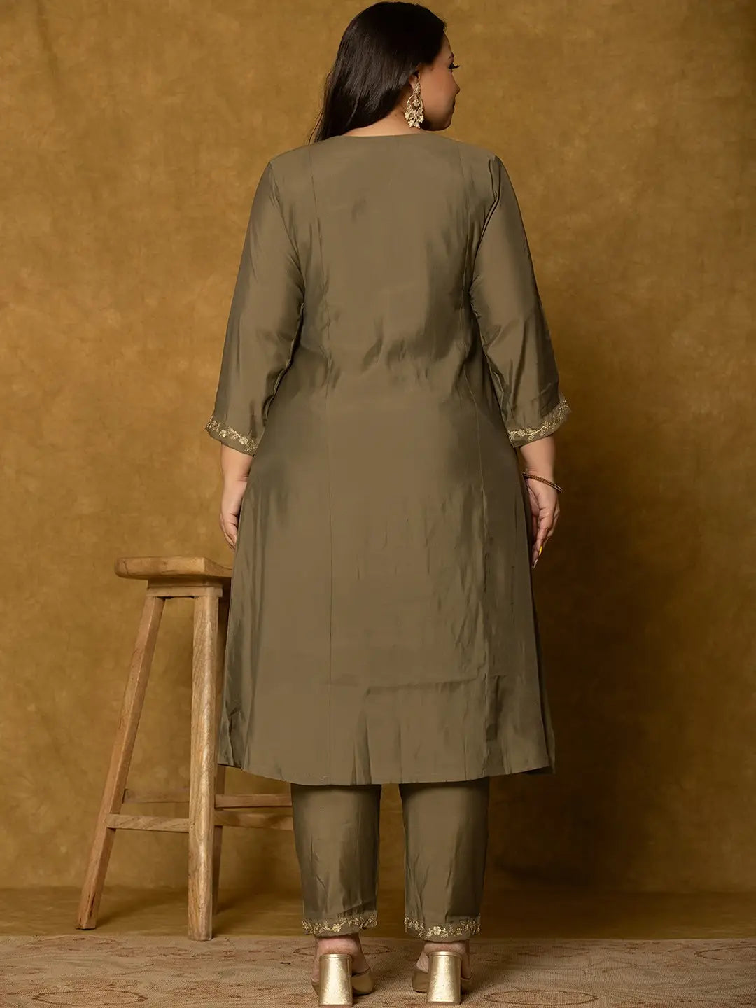 Yufta Olive Green Silk Embroidered Plus Size Kurta Dupatta Set | Grocsy