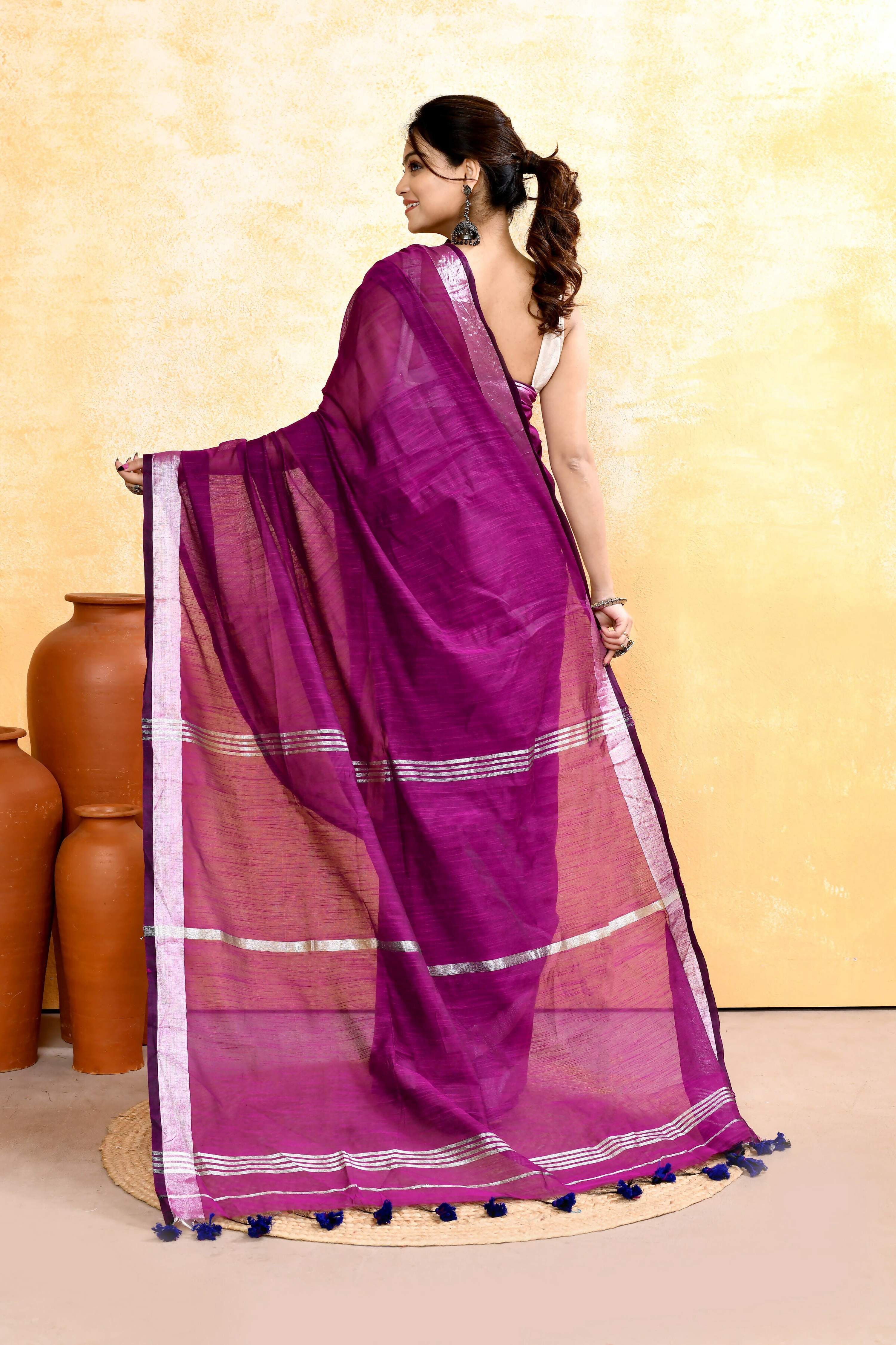 Piyari Fashion Women's Magenta Embellished Cotton Blend Zari Border Handloom Saree | Grocsy