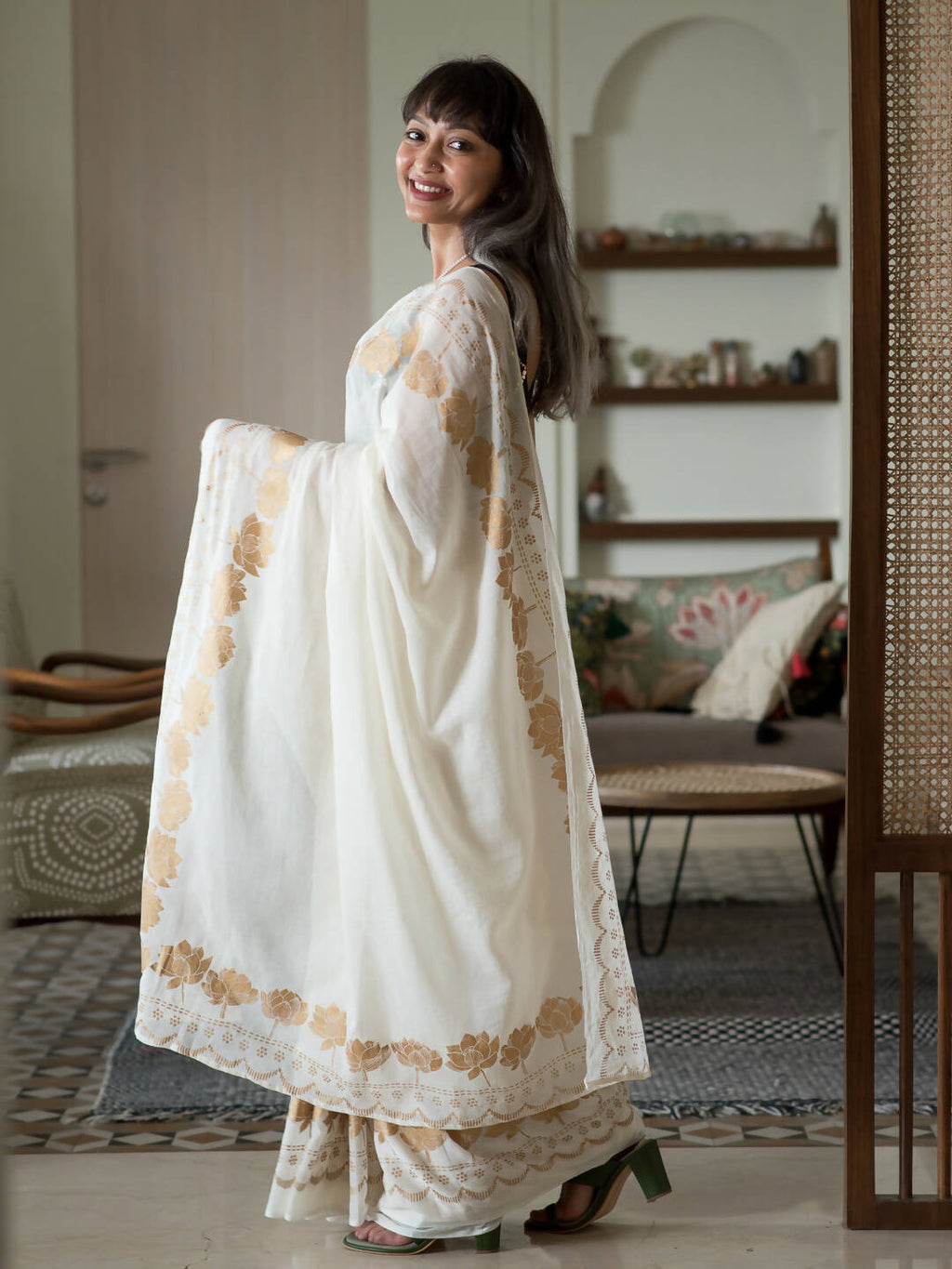 Suta White Floral Cotton Blend Saree | Grocsy