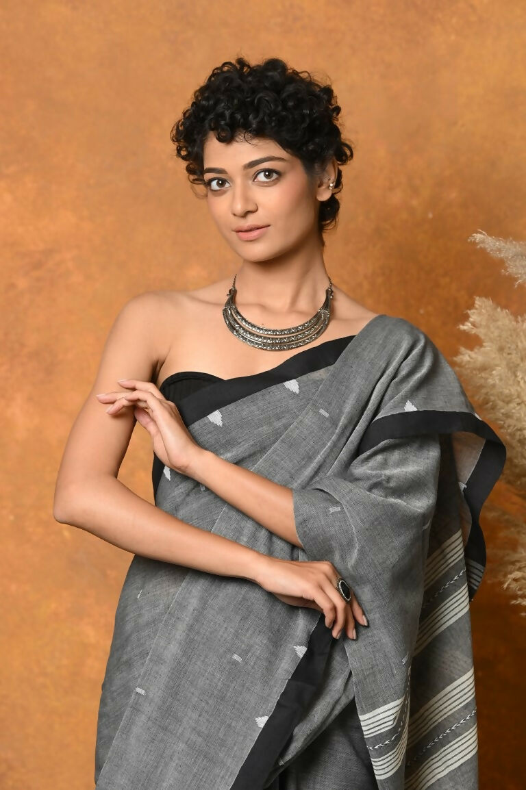 Very Much Indian Handloom Pure Cotton Saree With Sleek Border - Grey | Grocsy
