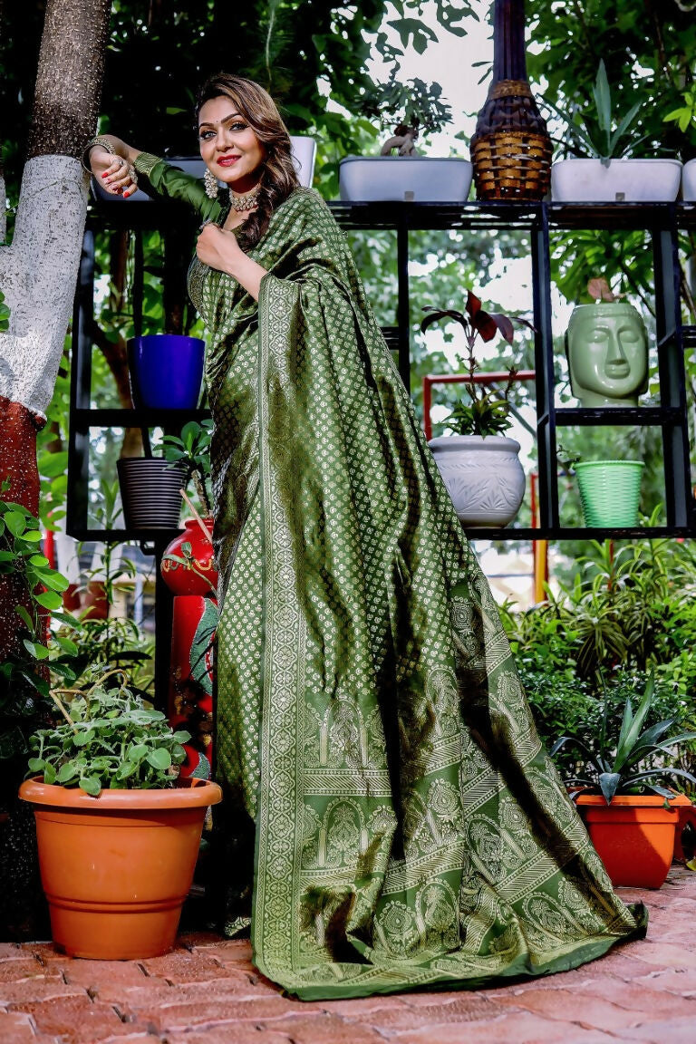 Partywear Designer Mendi Banarasi Silk Fancy Saree - Starwalk | Grocsy