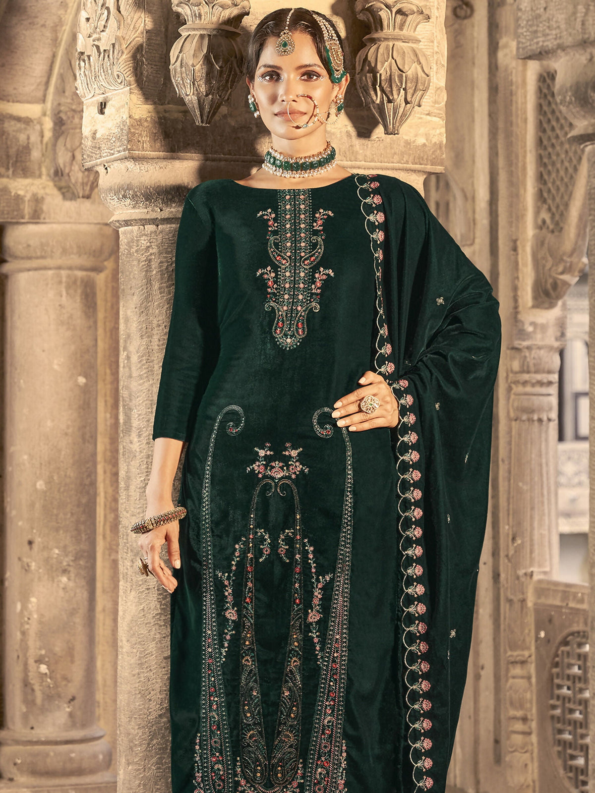 Jyoti Fashion Women's Green Velvet Floral Resham Thread with Jari work Kurta with Trouser & Dupatta | Grocsy