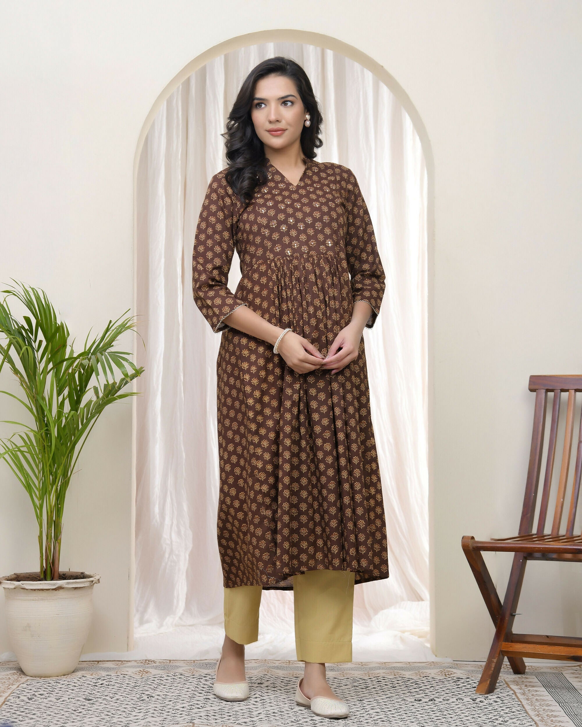 Vaasva Brown Boonta Cotton Printed Gathered Kurti With Pant | Grocsy