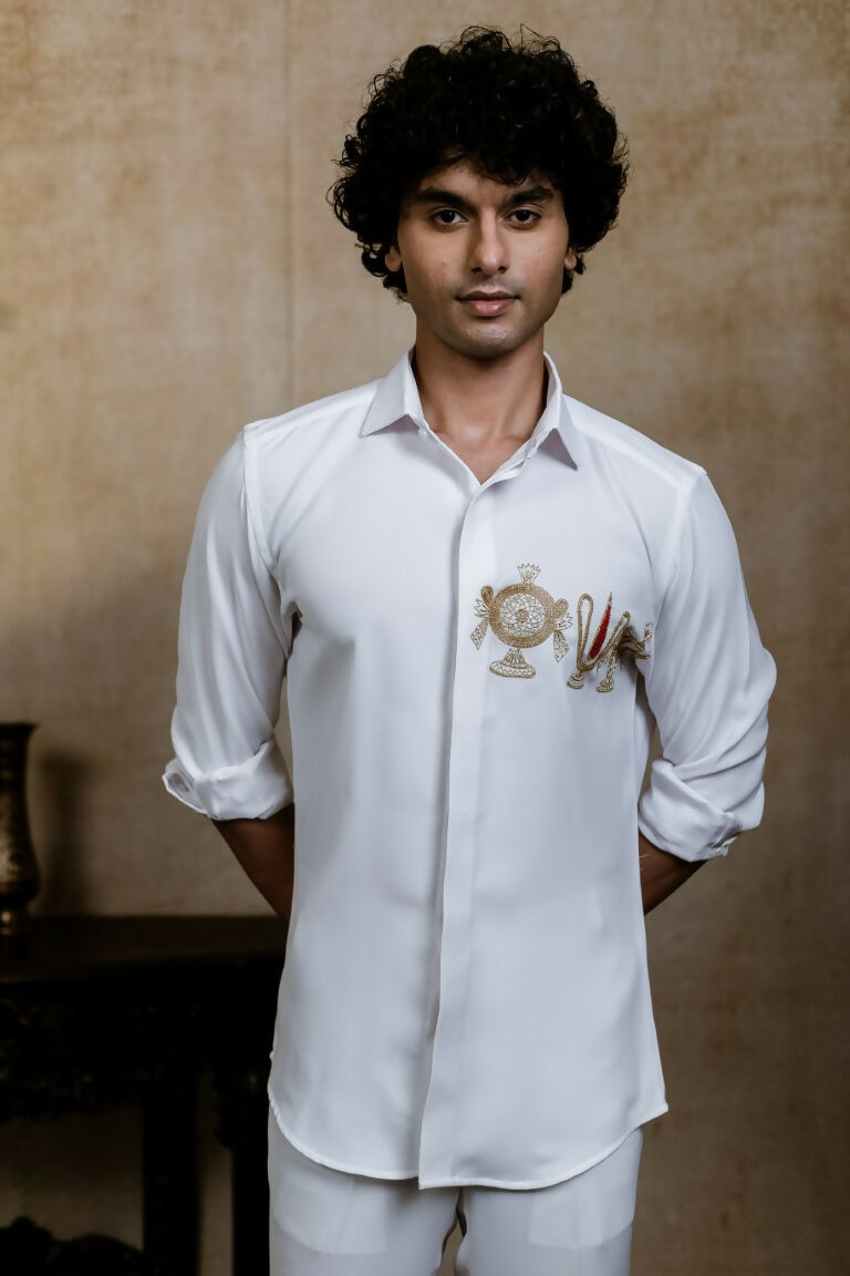 British White Kanaka Murti Shirt By Hilo Design | Grocsy