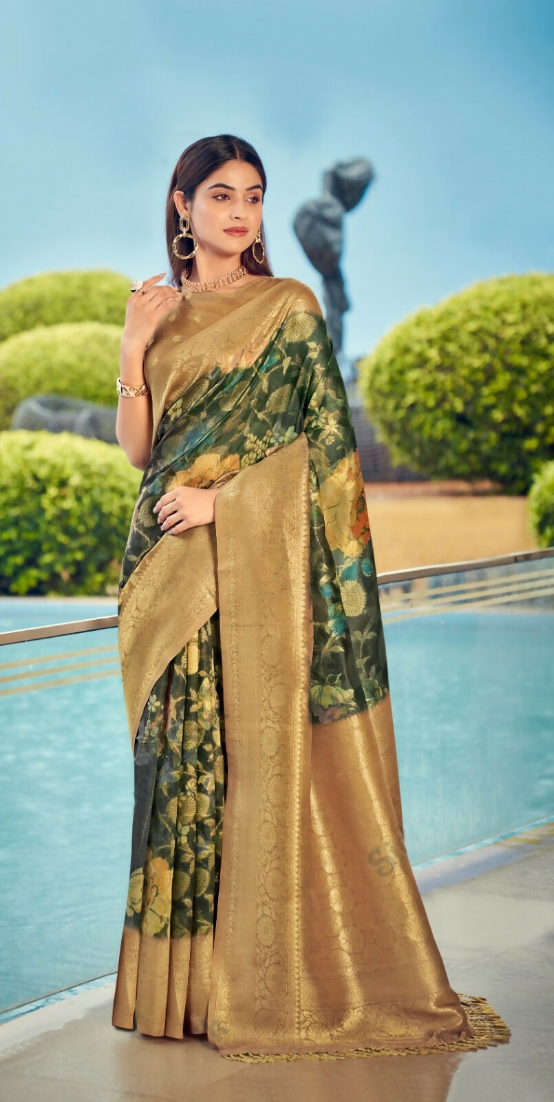 Exclusive Collection Wedding Green Golden Collection Banarasi Silk Saree With Rich Pallu | Grocsy