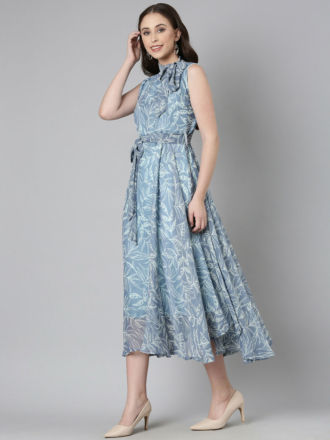 Souchii Grey Floral Chiffon Maxi Dress | Grocsy