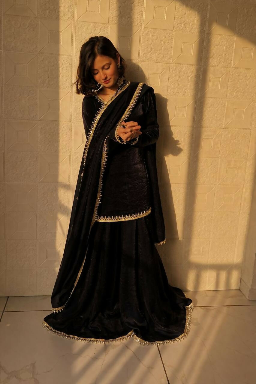 Teeya Creation Womens New Trending Less and Mirror Work Kurta Palazzo Set - Black | Grocsy
