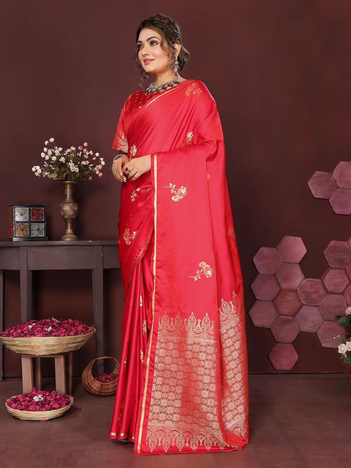 Joban Fashion Reddish Pink Floral Banarasi Silk Sarees | Grocsy