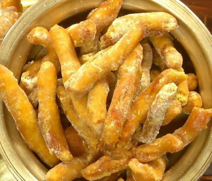 Godavari Vantillu Bellam Kommulu / Sweet Murukulu | Grocsy