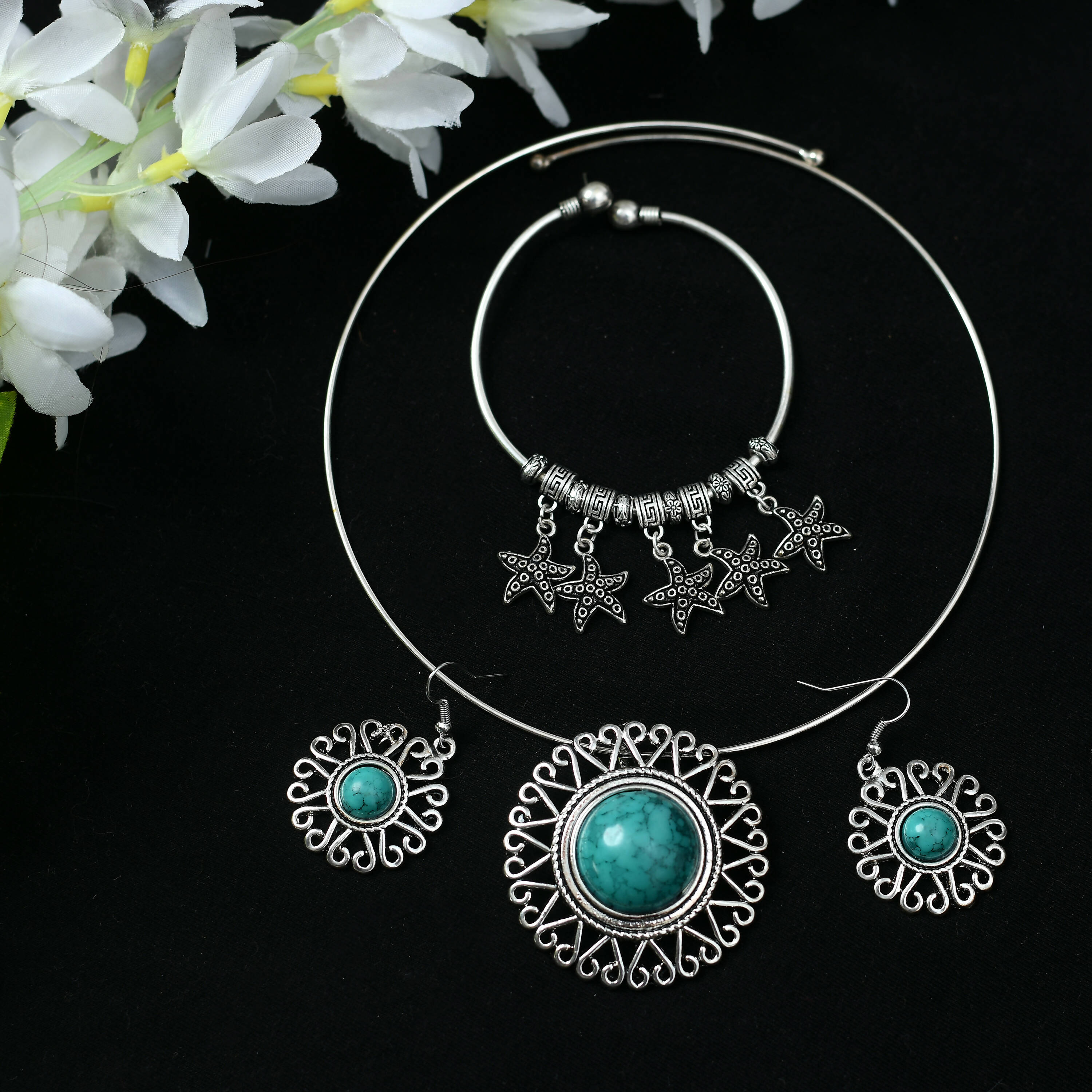 Mominos Fashion Johar Kamal Oxidised Silver-Plated Stone Work Necklace Handicraft | Grocsy