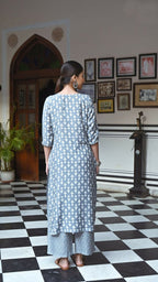 Aayaa Pure Muslin printed Kurti & Pant - Grey sky | Grocsy